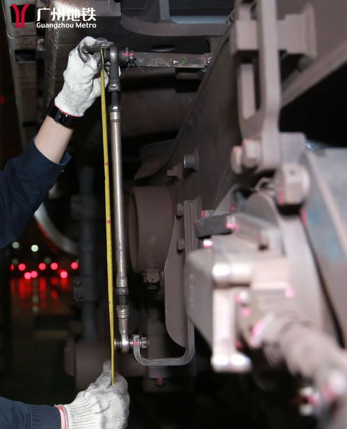 地铁列车空气弹簧热压平板机中的限高技术解析