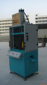 塑料制品生产中的关键设备 鼓包机、热压成型机、塑料制品整切机与空气弹簧热压平板机